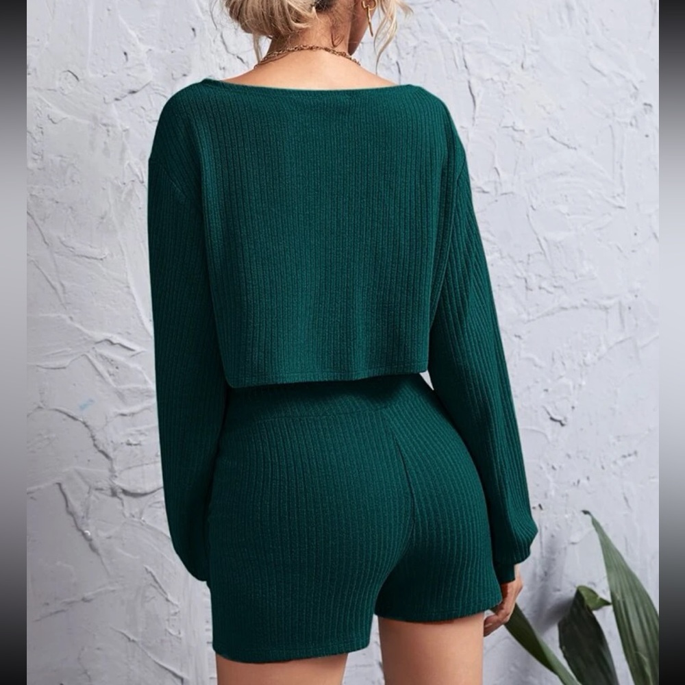 Comfy Rib knit Asymmetrical Neck Crop Top Wide Waist Short Set Green - Picture 2 of 15